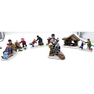 VTG Collin’s Co. Ltd. Porcelain Christmas Village Figures Set Of 7